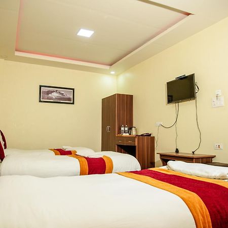 Hotel Edingo Inn Itahari Экстерьер фото
